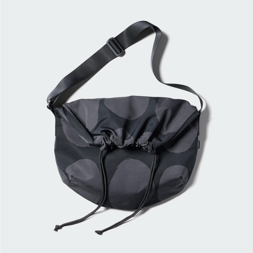 Uniqlo x Marimekko Black and Gray Bag